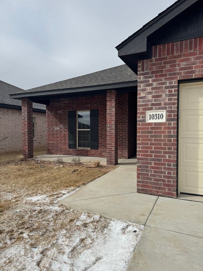 Photo - Brand Newer Construction 3/2/2