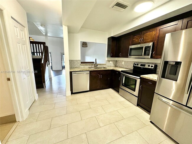 Photo - 4245 S Pine Island Rd