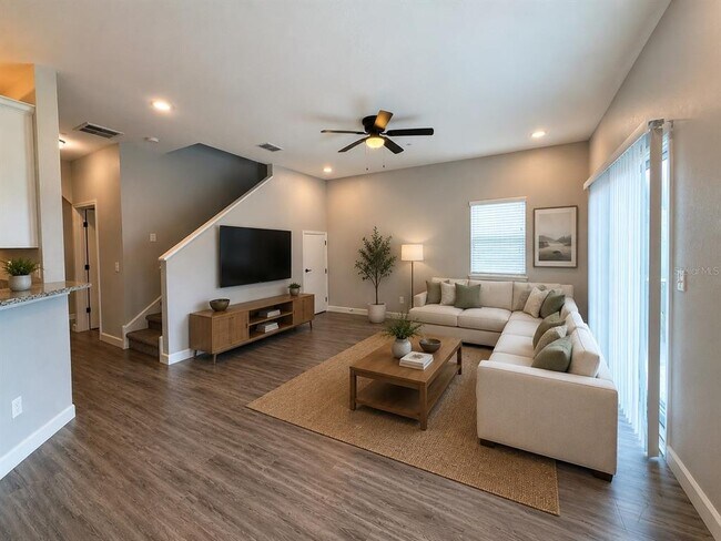2623 Tanoak Ter