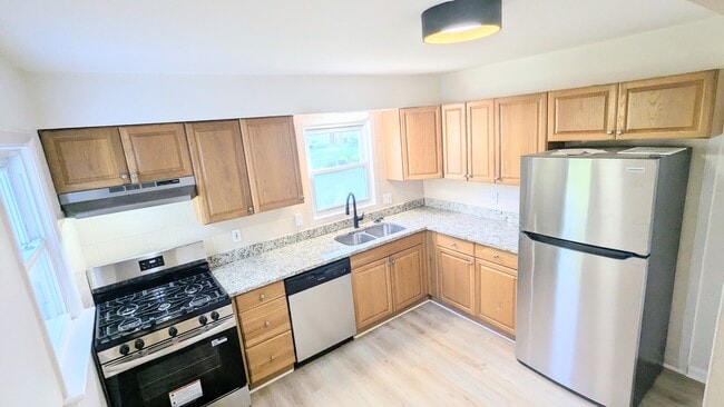 Photo - 845 Florland Dr