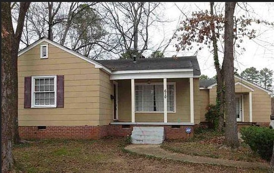 Building Photo - 610 Colonial Cir Rental