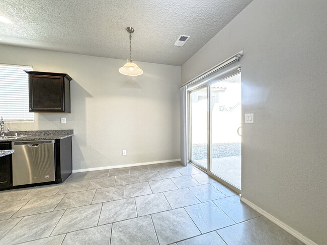 Photo - Only 4 years new!