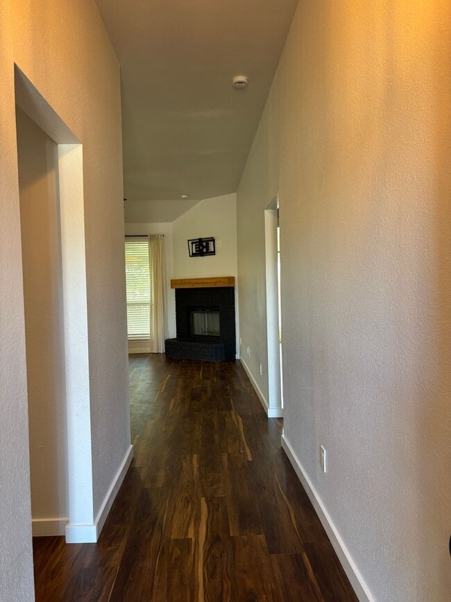 Photo - 1117 Marcia Ln