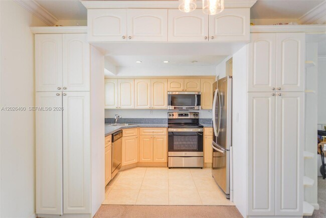 Photo - 7720 SW 54th Ct Unit 44-D