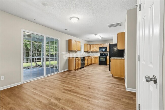 5154 Torrey Ln