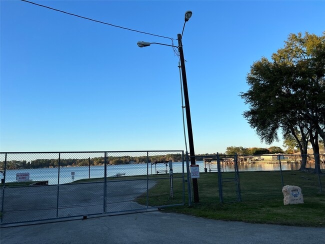 Photo - 13910 Anchor Ct