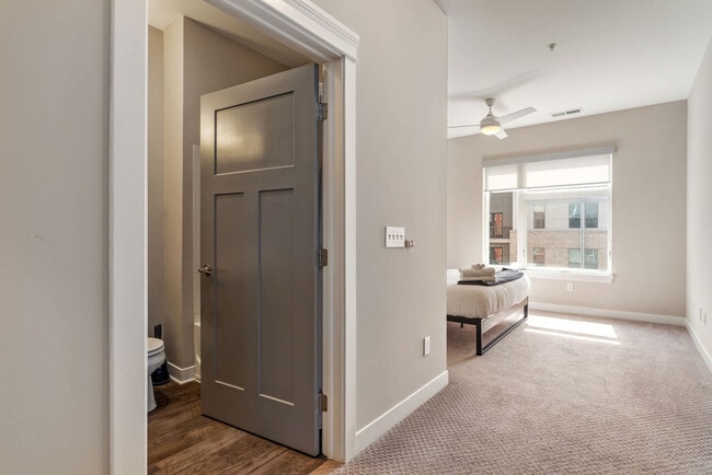 Photo - 530 Massachusetts Ave Unidad ID1074003P