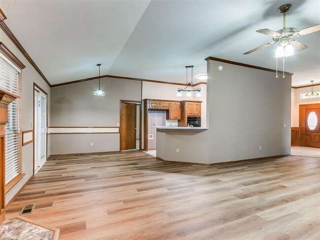 Photo - 1612 N Locust Terrace