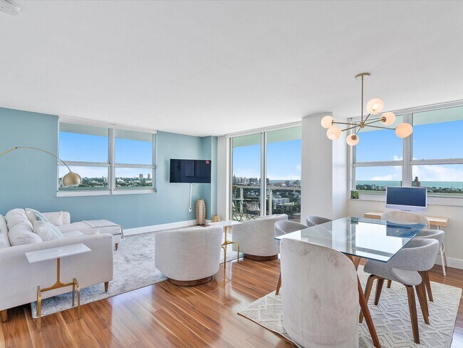 Photo - 650 West Ave Unidad 1812