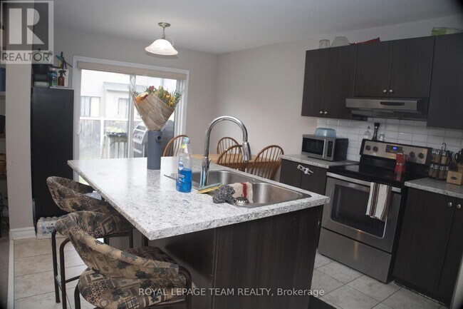 Photo - 139 Sweetwater Ln