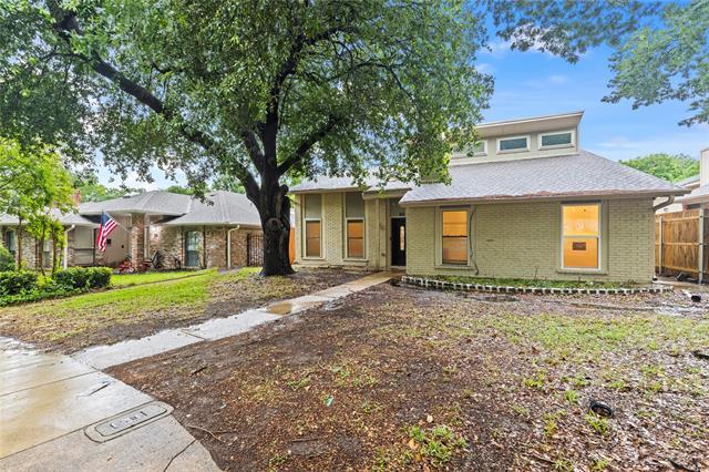 211 Willow Wood Pl