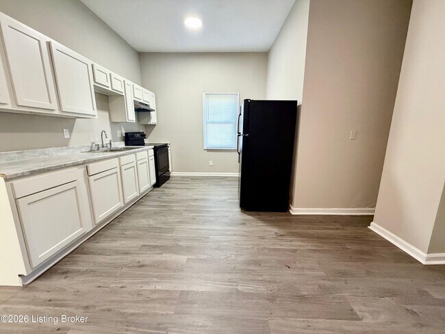 Photo - 4207 W Market St