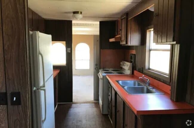Building Photo - 1732 Strickland Bridge Rd Rental