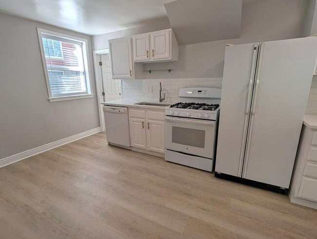 Photo - 1978 S 1300 E