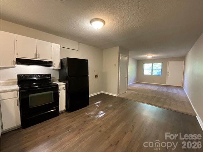 Photo - 201 Arthur Dr