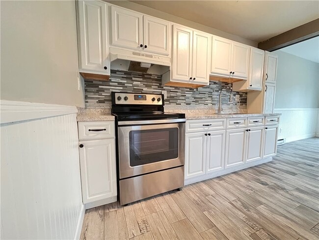Photo - 5 Brookside Dr