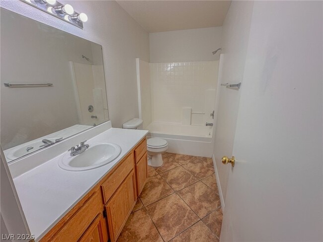 Building Photo - 3518 Fishers Landing Ave