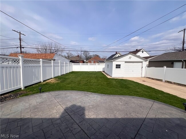 Photo - 3006 Torrington Ave