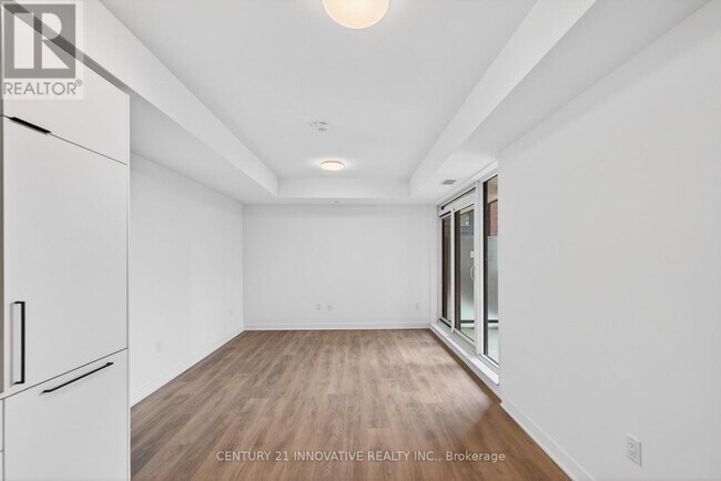 Photo - 1185 Dupont St Unité 602