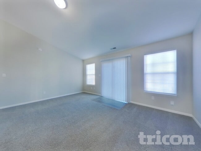 Photo - 6050 E Solitude Ct