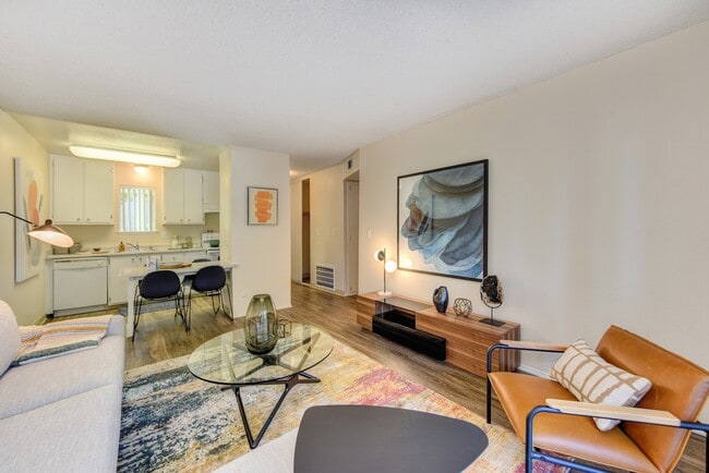 Renaissance Park Apartments