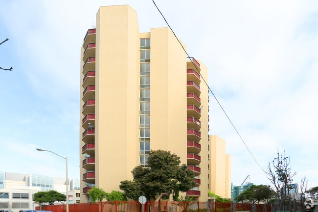 Photo - Clementina Towers