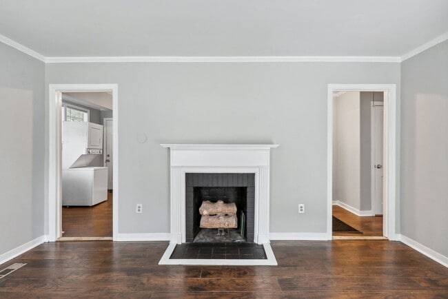 Photo - 1931 Unidad House