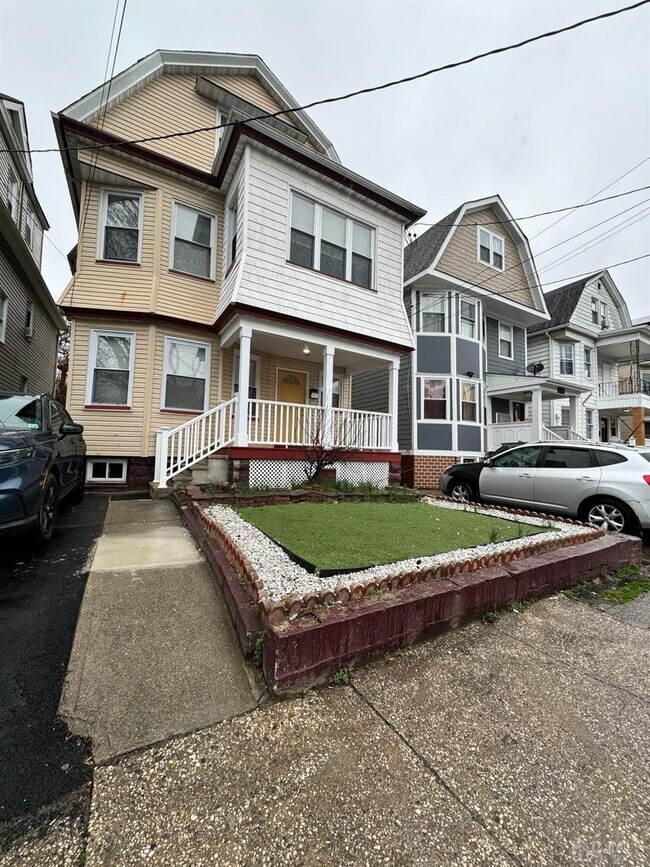 43 Frederick Terrace Unit 2