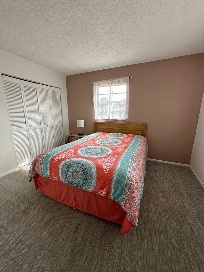 Bed and Closet - Ocean Shore Villa
