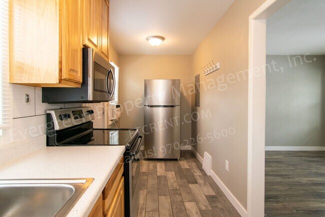 Photo - 207 E Stuart St Unidad #6