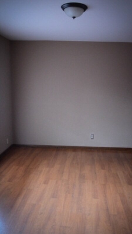 Photo - 105 S Apple St Unidad 1