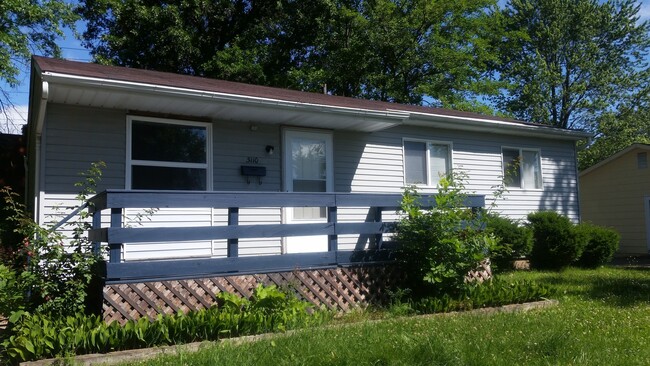 3 BR house in Bettendorf 6 month lease - 3 BR house in Bettendorf 6 month lease