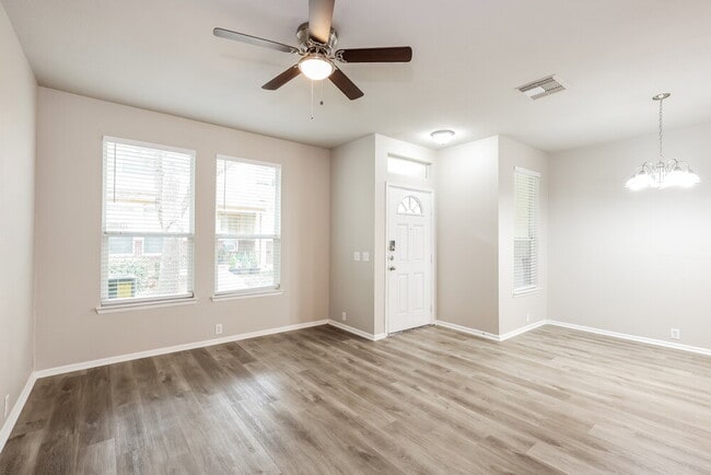 13508 Bristow Dawn