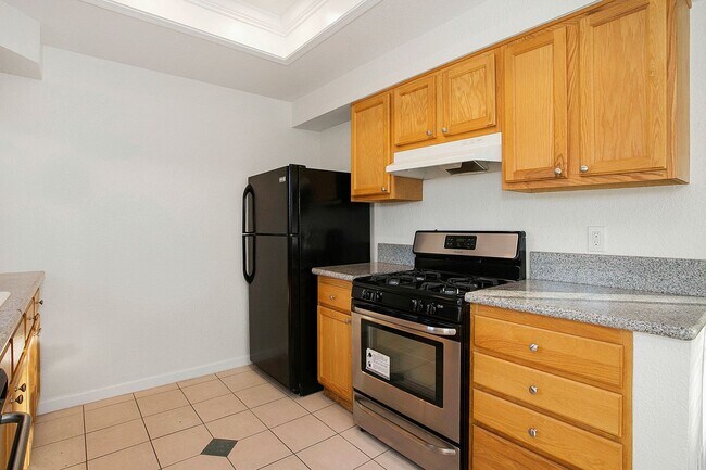 5450- 5452 Linden Avenue