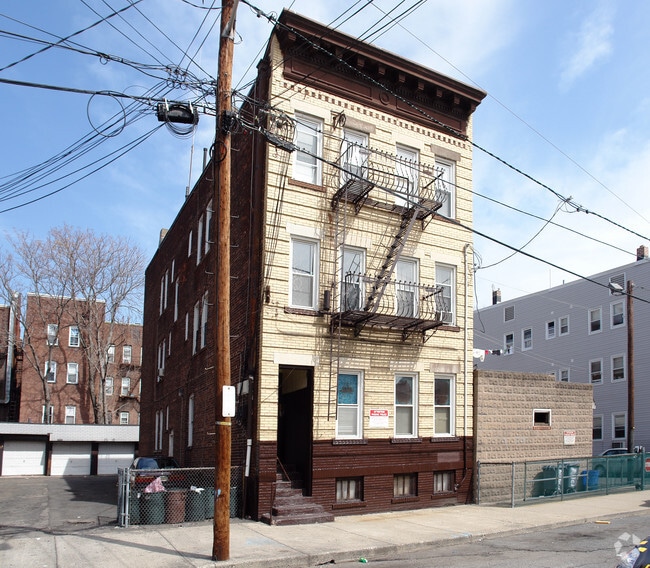 18 Allen St Apartments For Rent in Passaic, NJ