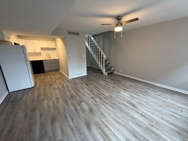 Photo - 744 W Gordon Terrace Unit 301