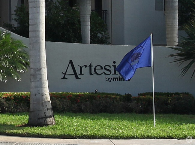 Photo - Artesia