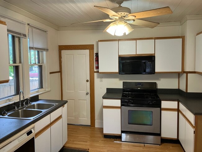 Photo - 3931 Aldrich Ave N