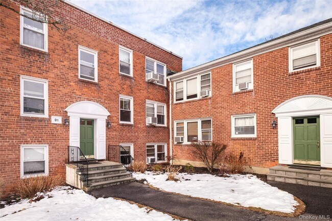 Photo - 95 N Broadway Unit D1-5