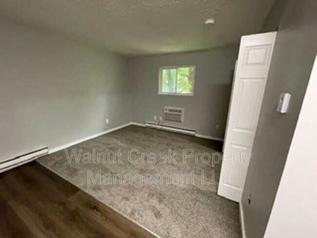 Photo - 4461 Oberlin Ave Unidad A