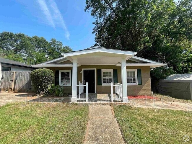 Building Photo - 68 Vanira Ave SE Rental