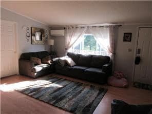 Photo - 830 N Walnut St