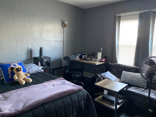 Photo - 160 Seminary Ave Unit 2