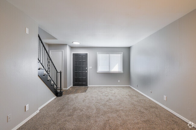 2BR, 2BA - 1,698SF