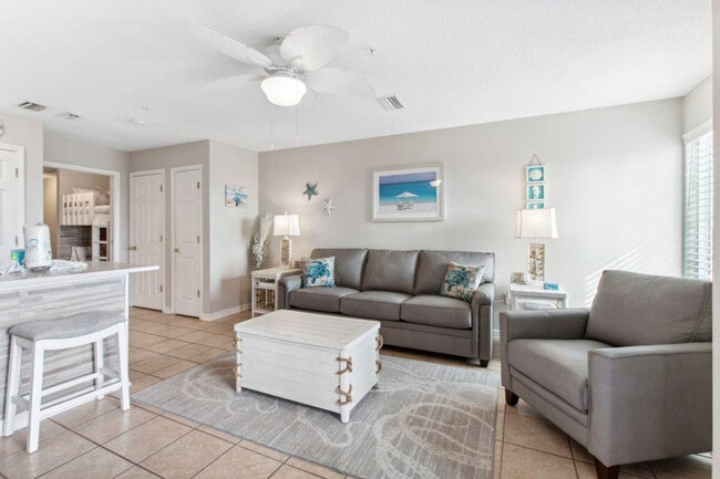 572 E Beach Blvd Unit SI ID1266403P