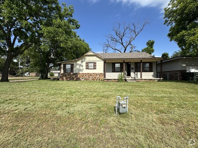 Building Photo - 502 S Normal Ave Rental