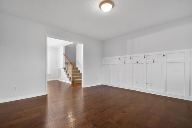 Photo - Pet Friendly Five Bedroom!