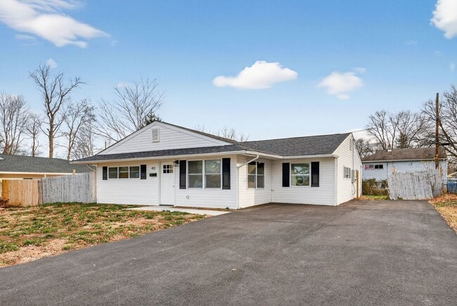 Building Photo - Newly Renovated 4BR/2BA in Newark - $2,400.00