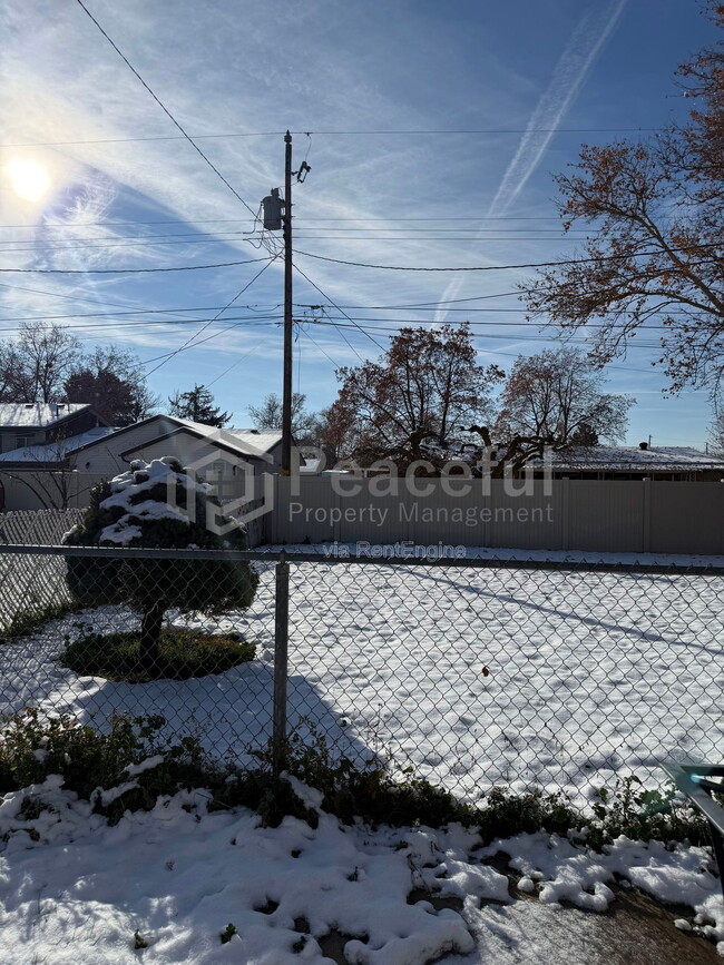 Photo - 2009 W Celia Way