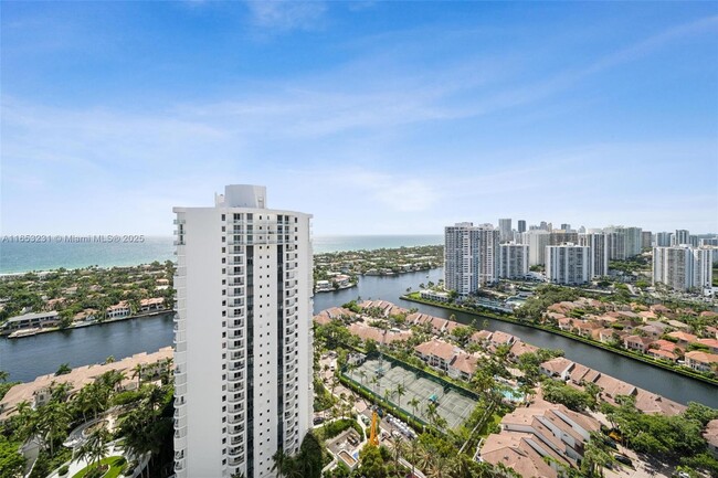 Building Photo - 21055 Yacht Club Dr Unit 3101 Rental